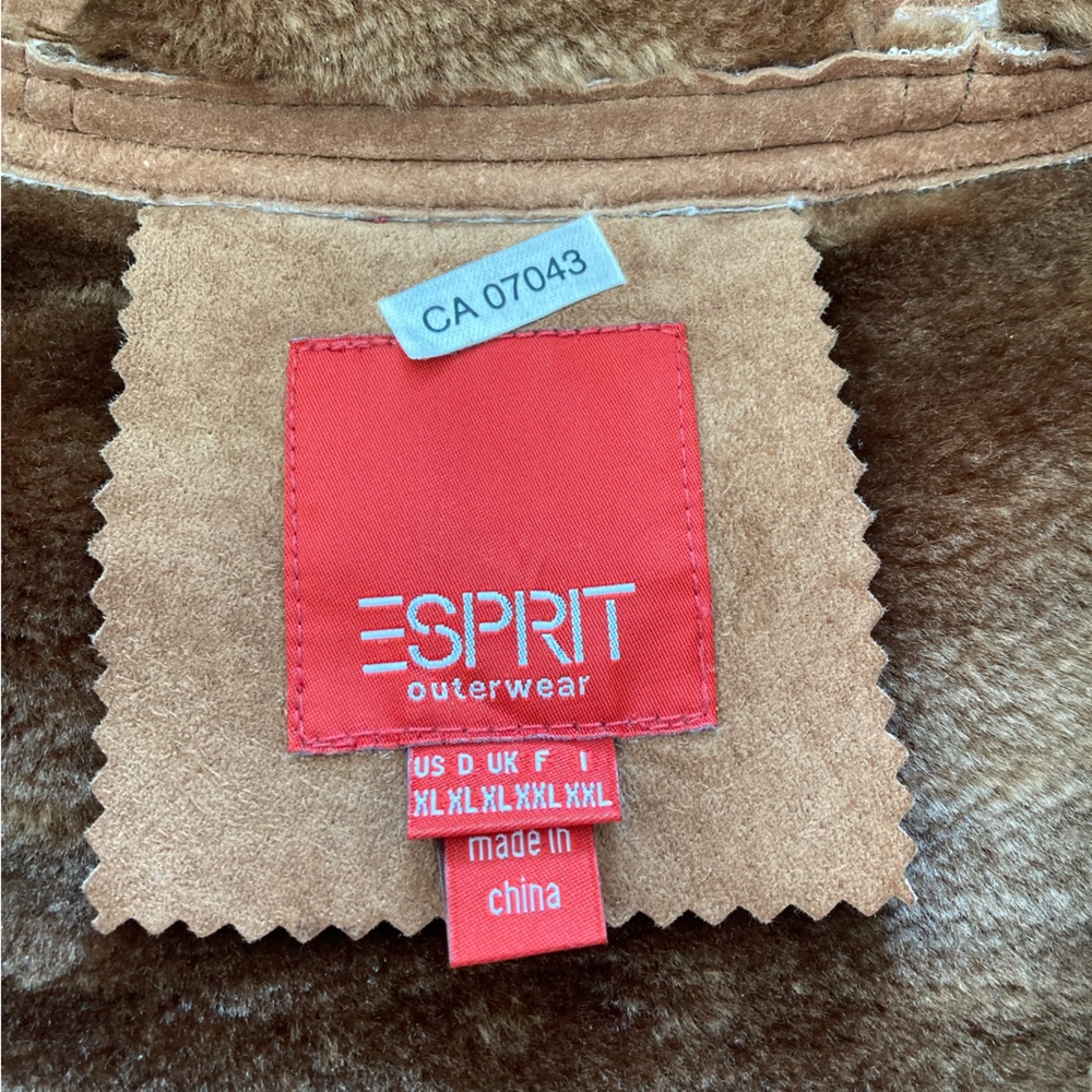 ESPRIT- Shearling vintage Suede jacket - Picture 4 of 6